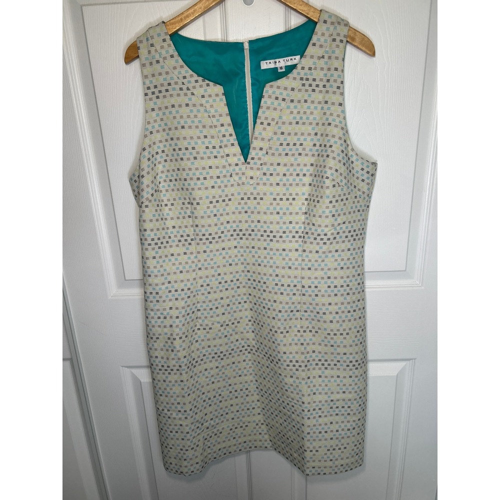 Trina Turk Shift Dress Mod Geometric Print 16 Cream Blue Split V-Neck Sleeveless